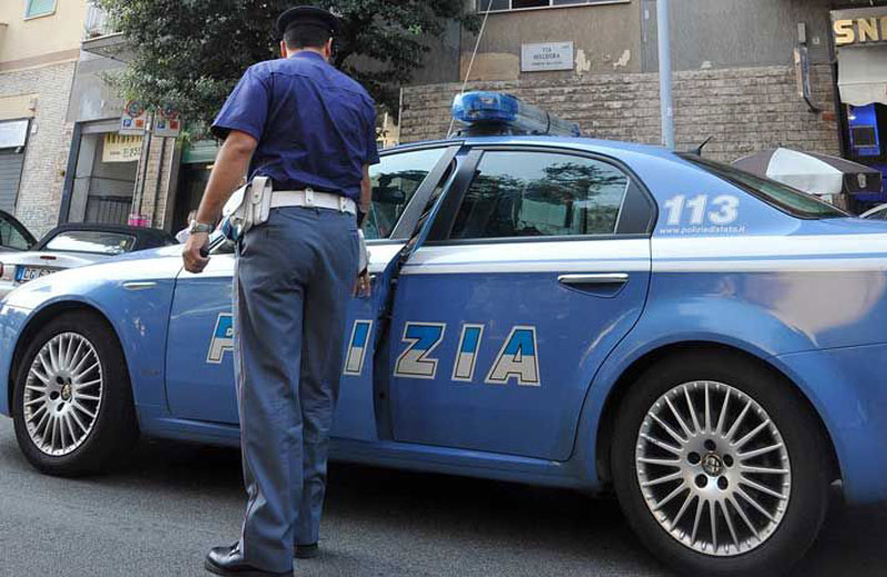 polizia auto